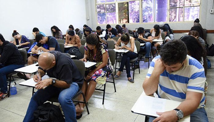 Inscrições para Encceja Exterior 2025 vão até dia 27
