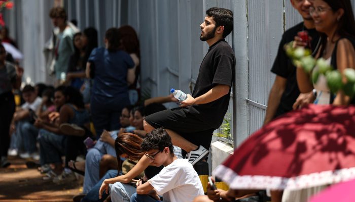 Enem 2025: Inep anula três questões por suspeita de vazamento