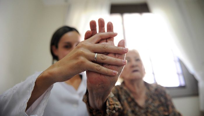 Fibromialgia e aposentadoria por deficiência: a Lei nº 15.176/2025