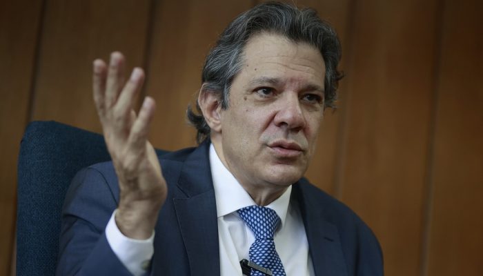 Câmara aprova corte de 10% em benefícios fiscais e taxação para bets, fintechs e Juros sobre Capital Próprio | Política