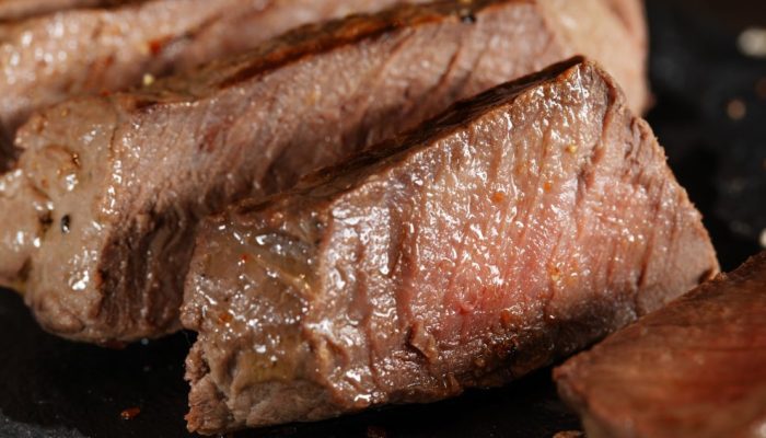 Mais carne, menos arroz: as contradições da nova pirâmide alimentar dos EUA