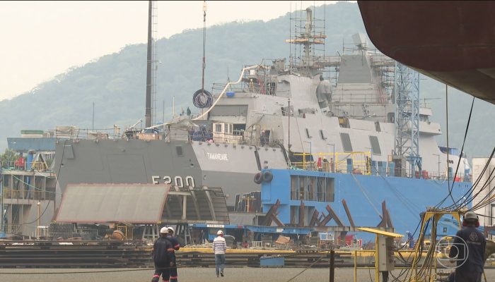 1 de 2Conheça navio de defesa mais moderno já produzido no Brasil — Foto: Reprodução/TV Globo
