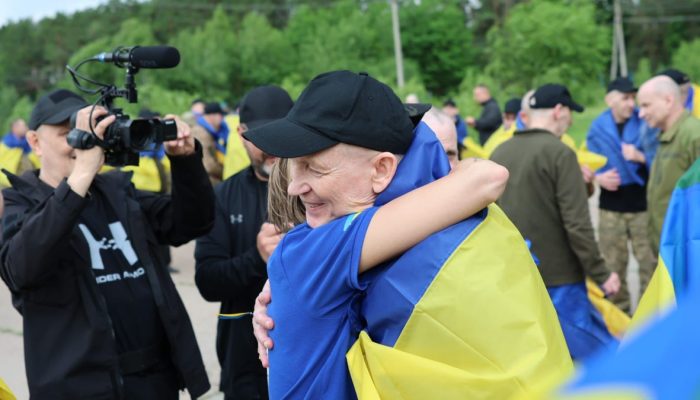 Rússia e Ucrânia libertam 146 prisioneiros de guerra | Mundo