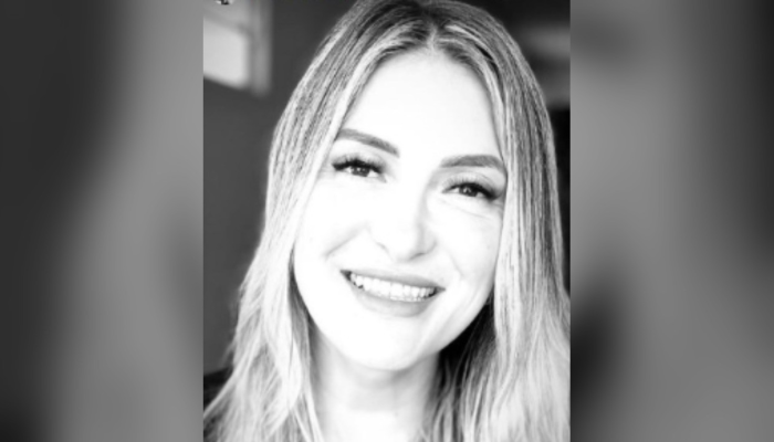 1 de 2Empresária é encontrada morta com tiro no peito em apartamento de SC — Foto: Reprodução/Redes Sociais/marinidiasbeauty