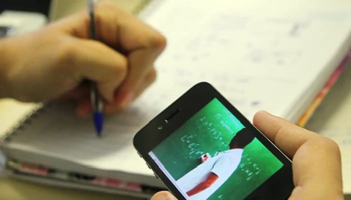 Brasil tem mais alunos em cursos a distância que em presenciais