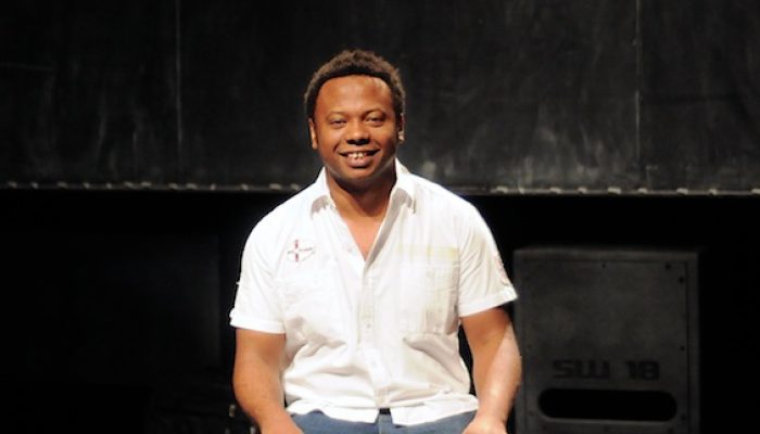 Cia de Teatro Heliópolis promove oficina gratuita com Miguel Rocha e anuncia atividades de 2026