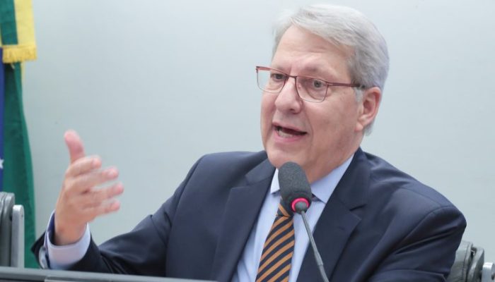 acadêmicos sugerem avaliação de desempenho de servidores – Sistema FENACON