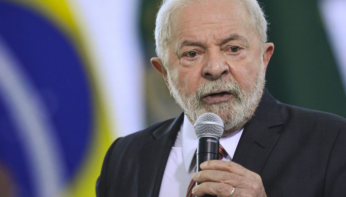 Governo vai criar 8,6 mil cargos de professores e técnicos em educação