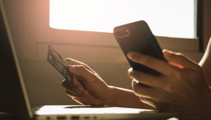 Banco é condenado por demora para bloquear conta após golpe
