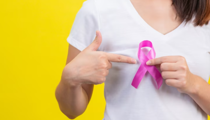 Vitamina D aumenta chance de câncer de mama desaparecer com quimioterapia