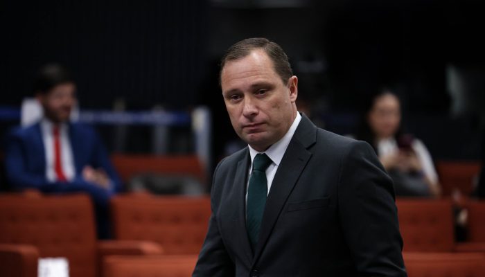 PGR cita omissão de Mauro Cid e propõe reduzir benefícios do acordo de delação | Política