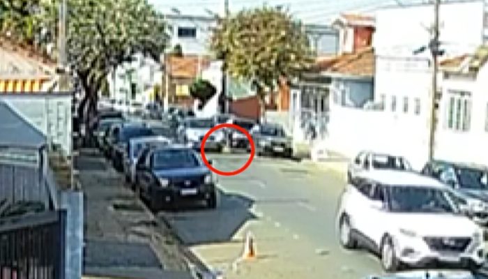 1 de 1Momento em que criança é atropelada em Limeira — Foto: Reprodução/ EPTV