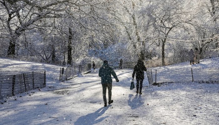Nevasca põe Nova York em alerta e gera onda de cancelamentos de voos