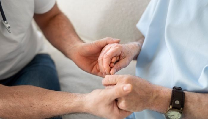 Estudo mostra o que é uma “boa morte” para quem vive com demência