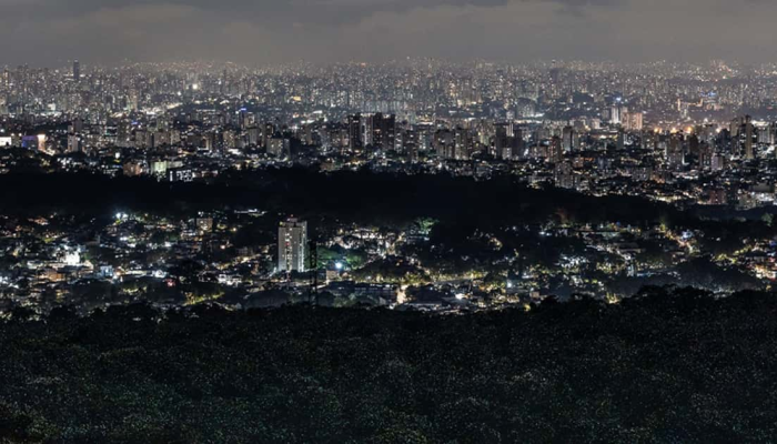 Caminhada noturna na Cantareira revela São Paulo sob outra perspectiva