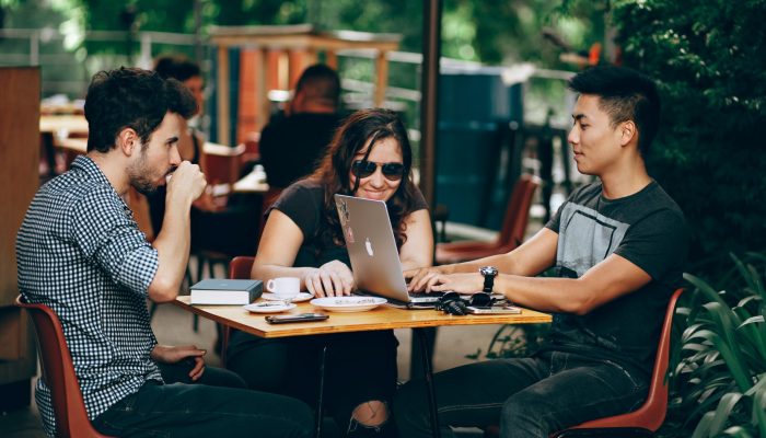Vai ter vaga para os 1,2 bi de jovens que chegarão ao mercado de trabalho em 10 anos?