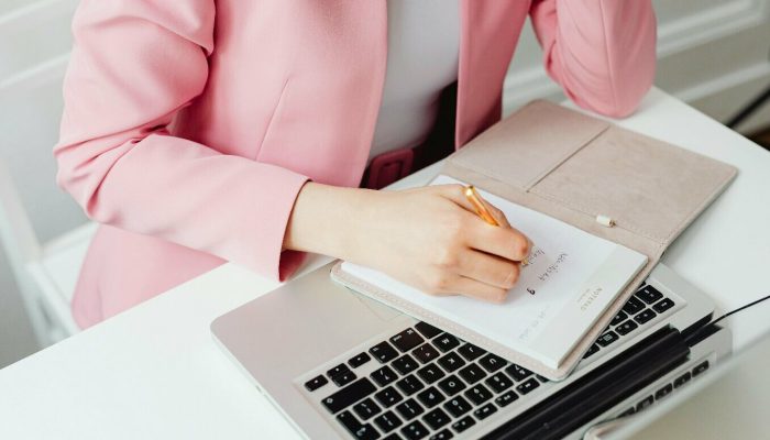 Reveja suas finanças em junho e planeje o segundo semestre