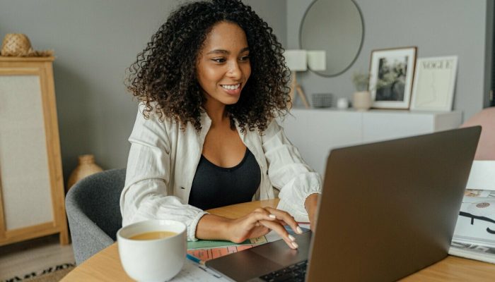 por que migrar do Excel para software em 2026