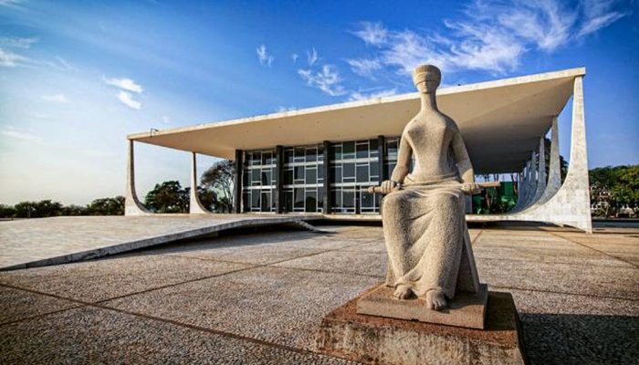 STF deve iniciar discussão sobre teto de penduricalhos para a magistratura em 2026 | Política