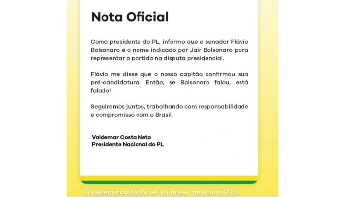Michelle endossa pré-candidatura de Flávio Bolsonaro: 'Que Deus te abençoe' | Política