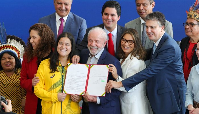 Lula envia para o Congresso projetos que criam a Unind e UFEsporte