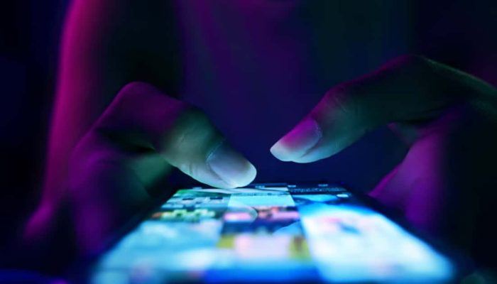 Pausa de 7 dias nas redes sociais já melhora ansiedade e bem-estar, diz estudo