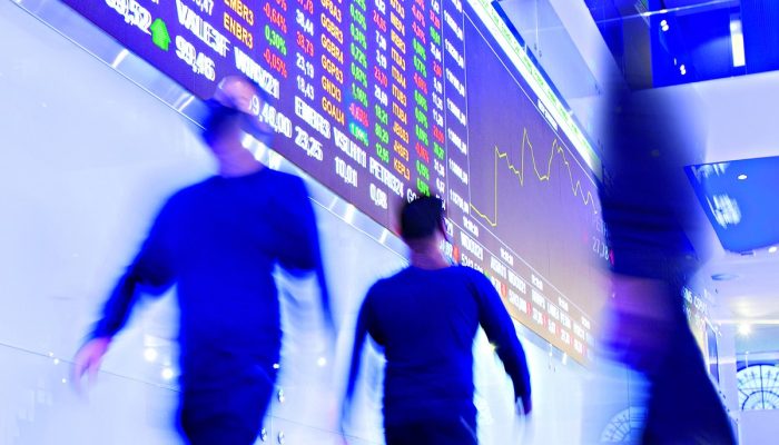 Gestoras locais mantêm apostas otimistas nos ativos brasileiros em dezembro | Intraday