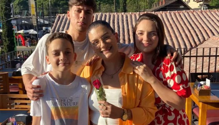 A história de uma mãe que só pôde criar os 3 filhos porque alguém doou sangue