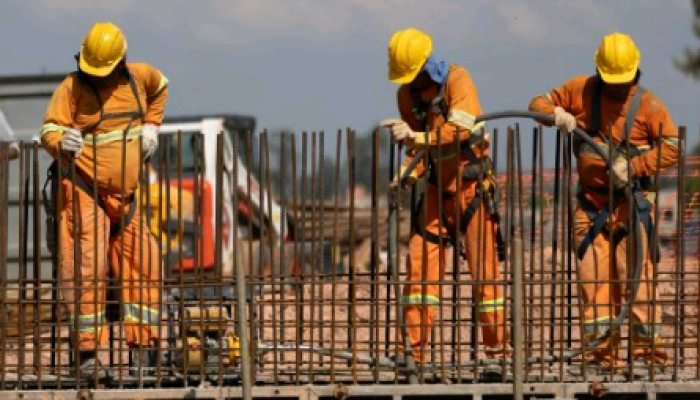 Número de trabalhadores desocupados cai 30% em dois anos no estado de SP