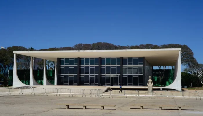 Ex-diretor da PRF confirma blitze na eleição, mas nega viés político