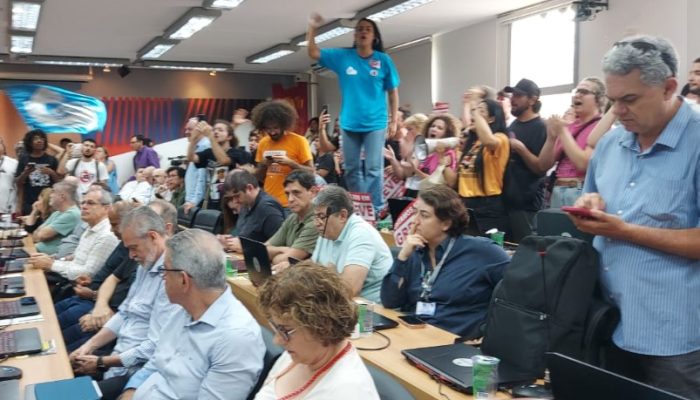 Servidores da Saúde na Unicamp decidem pela manutenção da greve