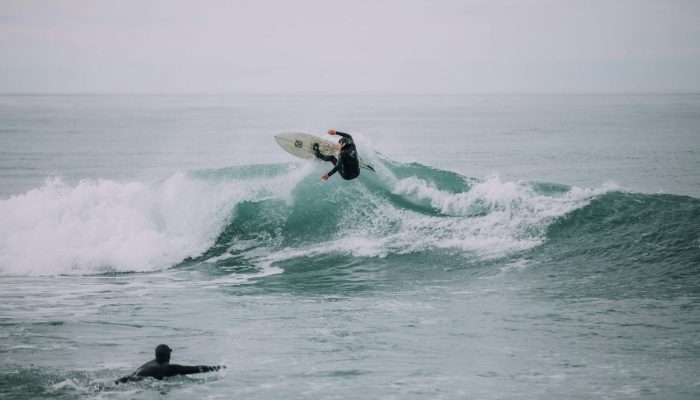 Griffin Colapinto acerta aéreo perfeito e recebe nota 10; veja maiores campeões da WSL