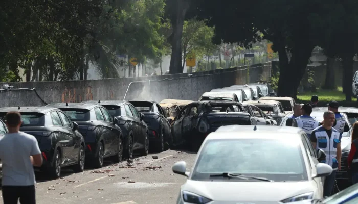 Choque de helicópteros deixa seis mortos no Rio; rapper e youtuber estão entre vítimas