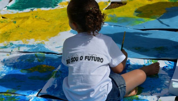 Desigualdades sociais dificultam acesso à educação infantil no Brasil