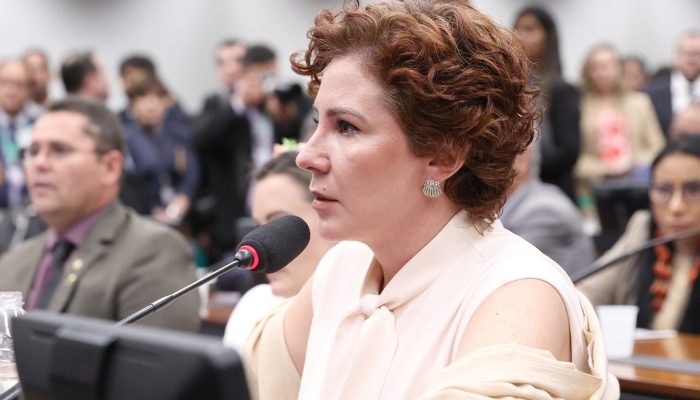 Cidadania italiana dificulta, mas não impede eventual extradição de Zambelli | Política